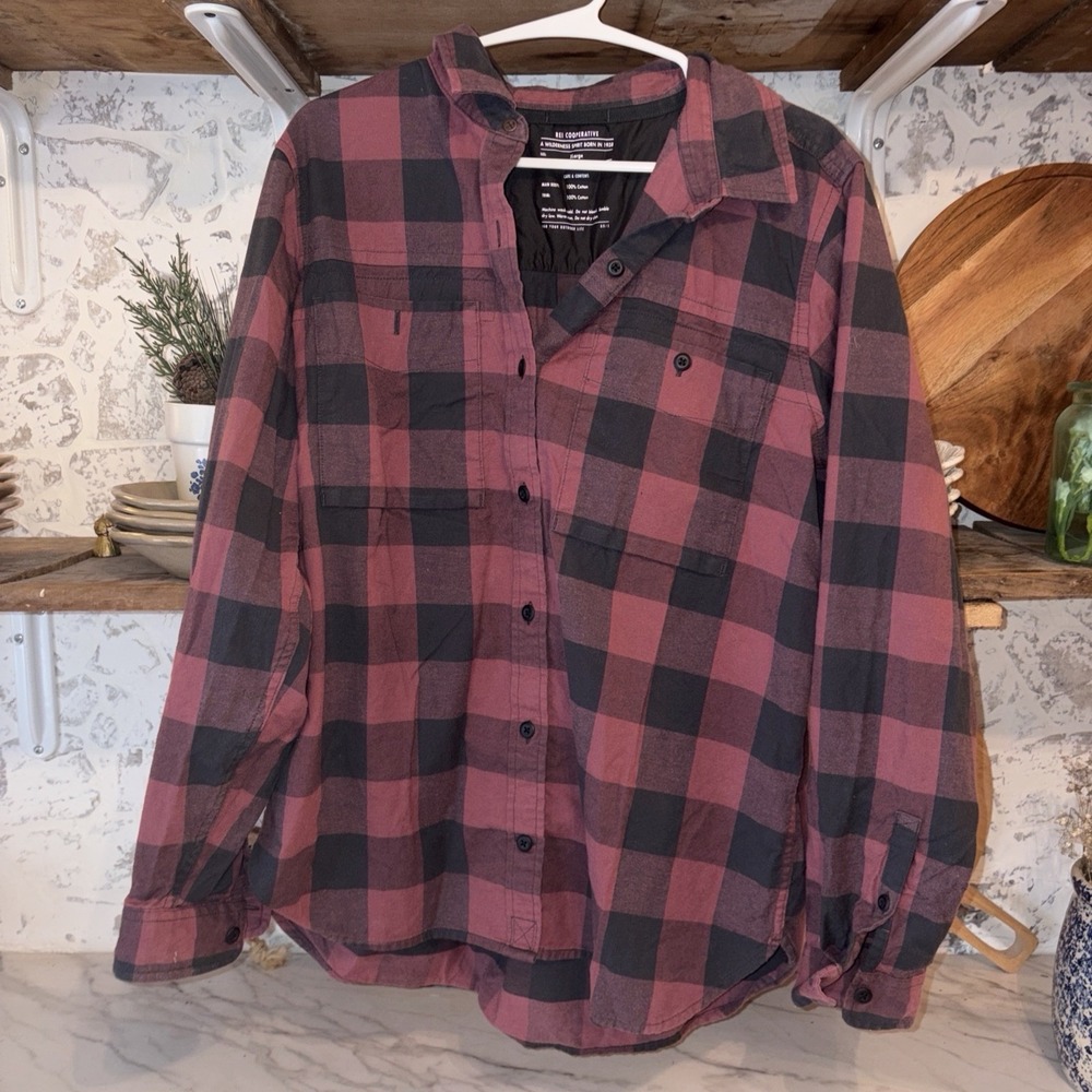 REI coop Women's Wine Red Buffalo Plaid Cozy Button XL Plaid 100% Cotton Shirt